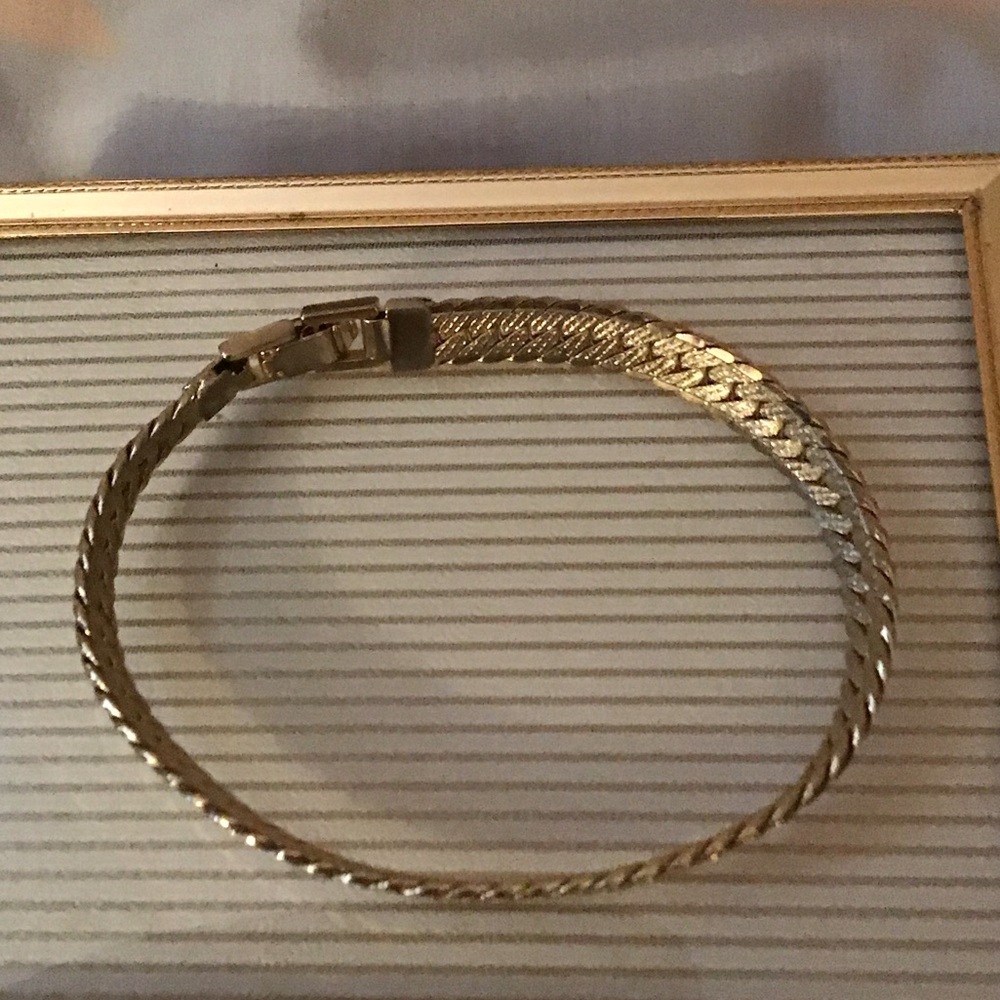 Gold vintage bracelet